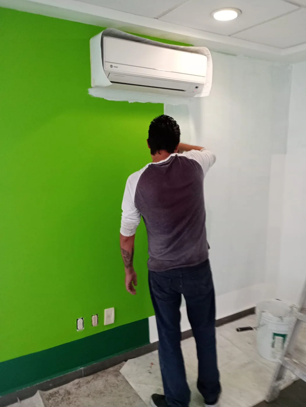 Pintura de una pared interior